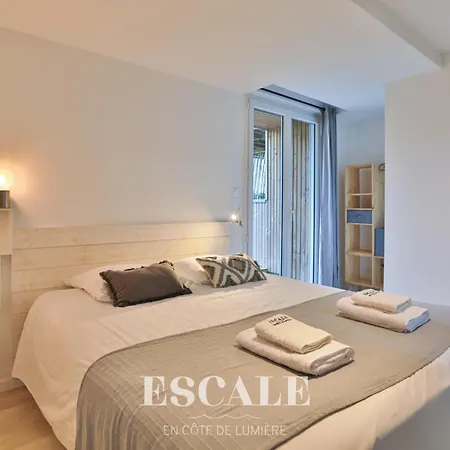 Ocean Nature & Convivialite Pour 5 A 6 Personnes レ・サ​​ーブル・ドロンヌ